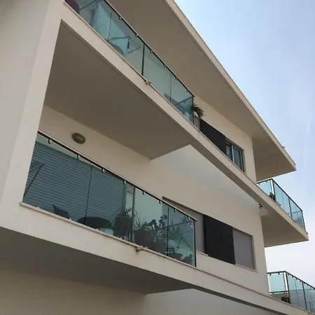 아파트 Neue In Mit Grossem Balkon 알부페이라